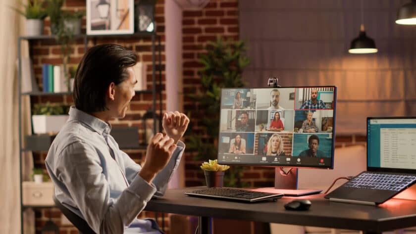 The Impact of Project-Based Assistance in Virtual Teams